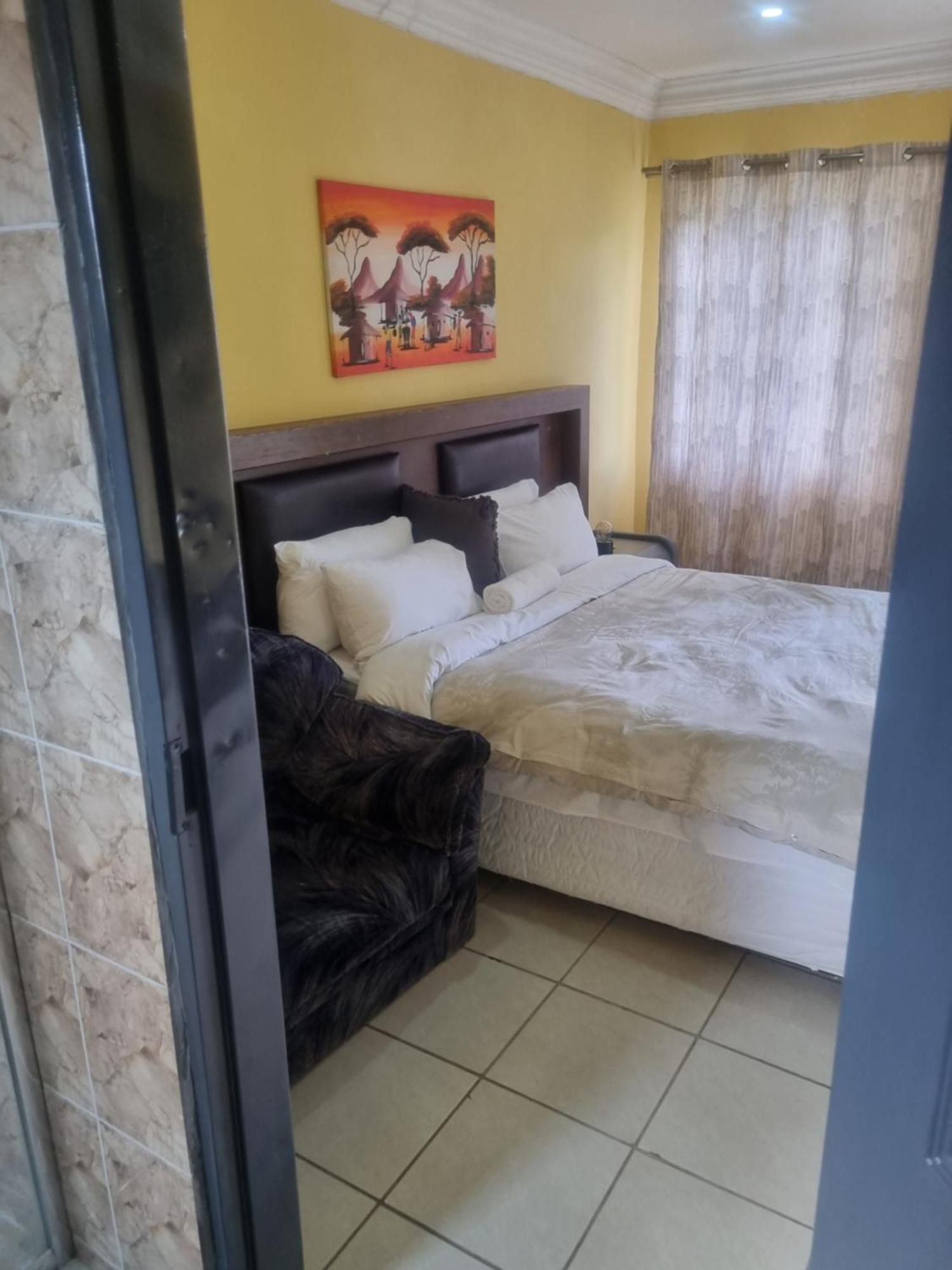 Jazreel B&B Vanderbijlpark Extérieur photo